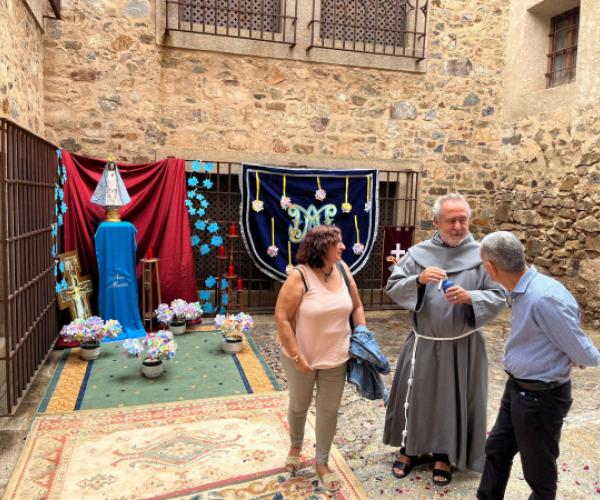 Visita Virgen de la Montaña, Cáceres