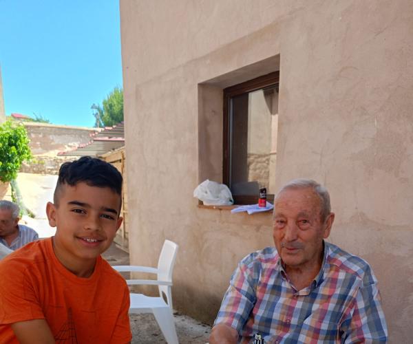 ENCUENTRO INTERGENARACIONAL EN LA CASA FAMILIAR DE GEA DE ALBARRACÍN