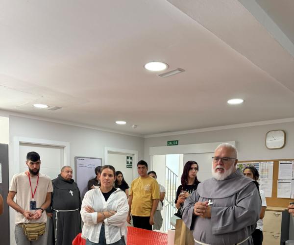Visita Canónica Casa Familiar y Centros de la Laguna