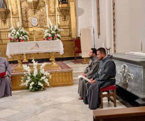 TOMA DE HÁBITO Y ADMISIÓN AL NOVICIADO